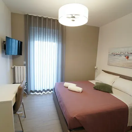 Bed & Breakfast Wojtyla Airport *